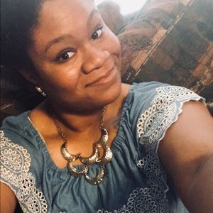 Meet your Posher, Portia